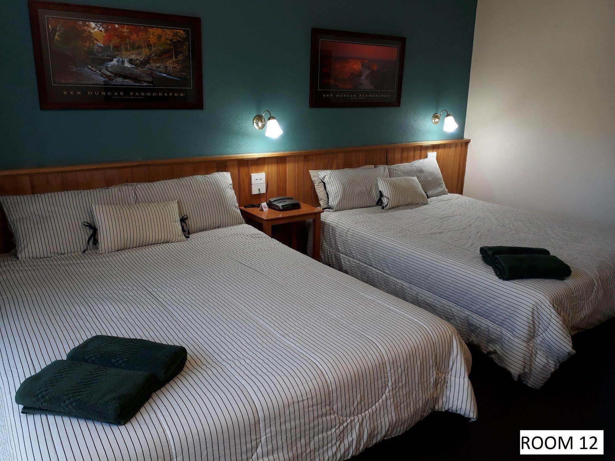 Moe Motor Inn - Contactless 24 Hour Checkinn Available エクステリア 写真