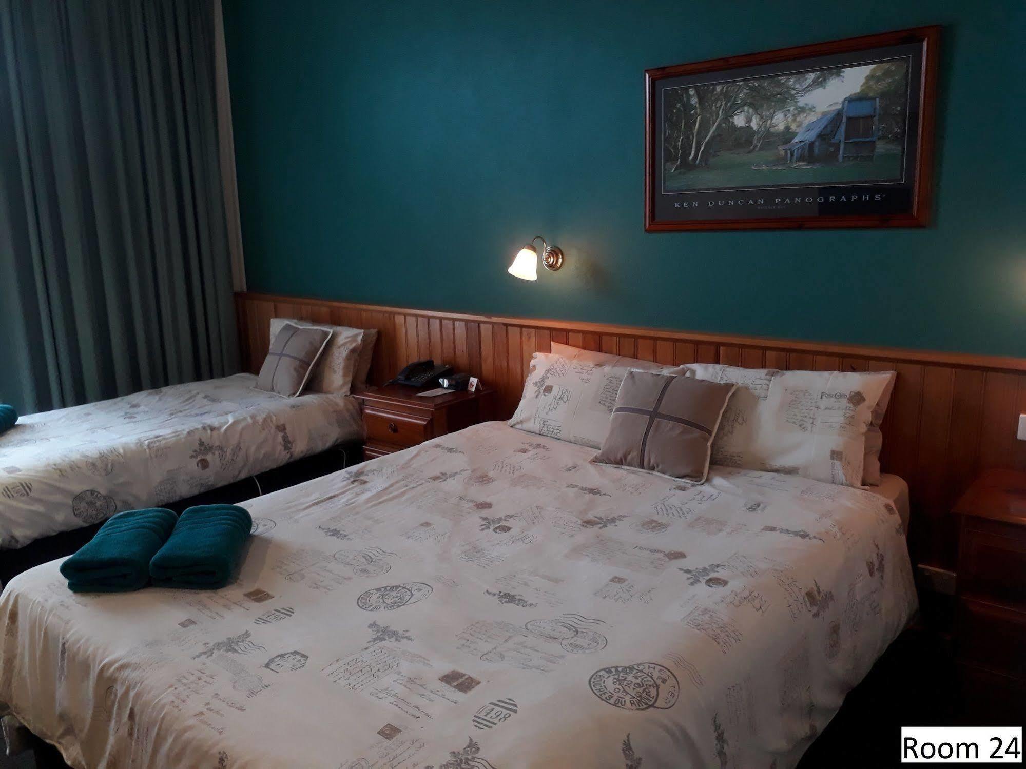 Moe Motor Inn - Contactless 24 Hour Checkinn Available エクステリア 写真